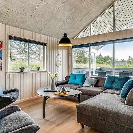 Vakantiehuis Cozy In With Sauna *